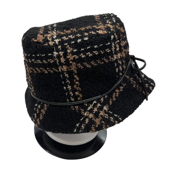 Weave of the Irish Plaid Bucket Hat, Black Tan, M - Picture 2 of 7